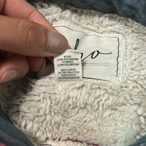 Soho Threads Pink Plaid White Sherpa size M - Picture 8 of 9